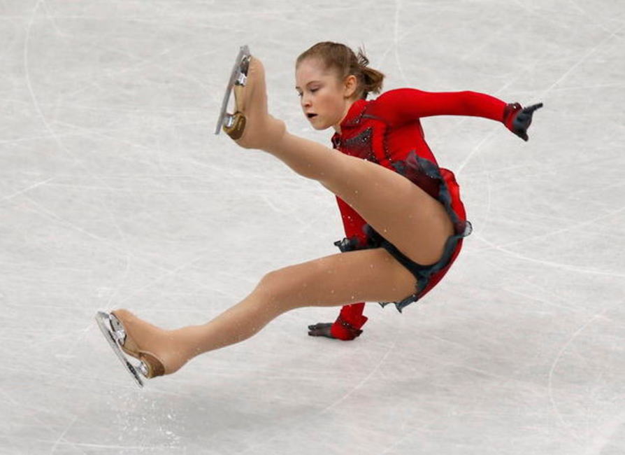 女子フィギュアスケート 転倒 ジャンプ 失敗 エロ画像